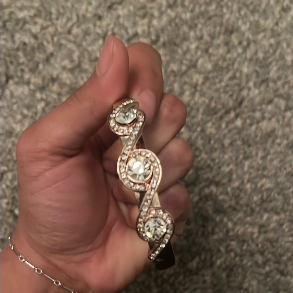 Elegant Silver Crystal Bracelet